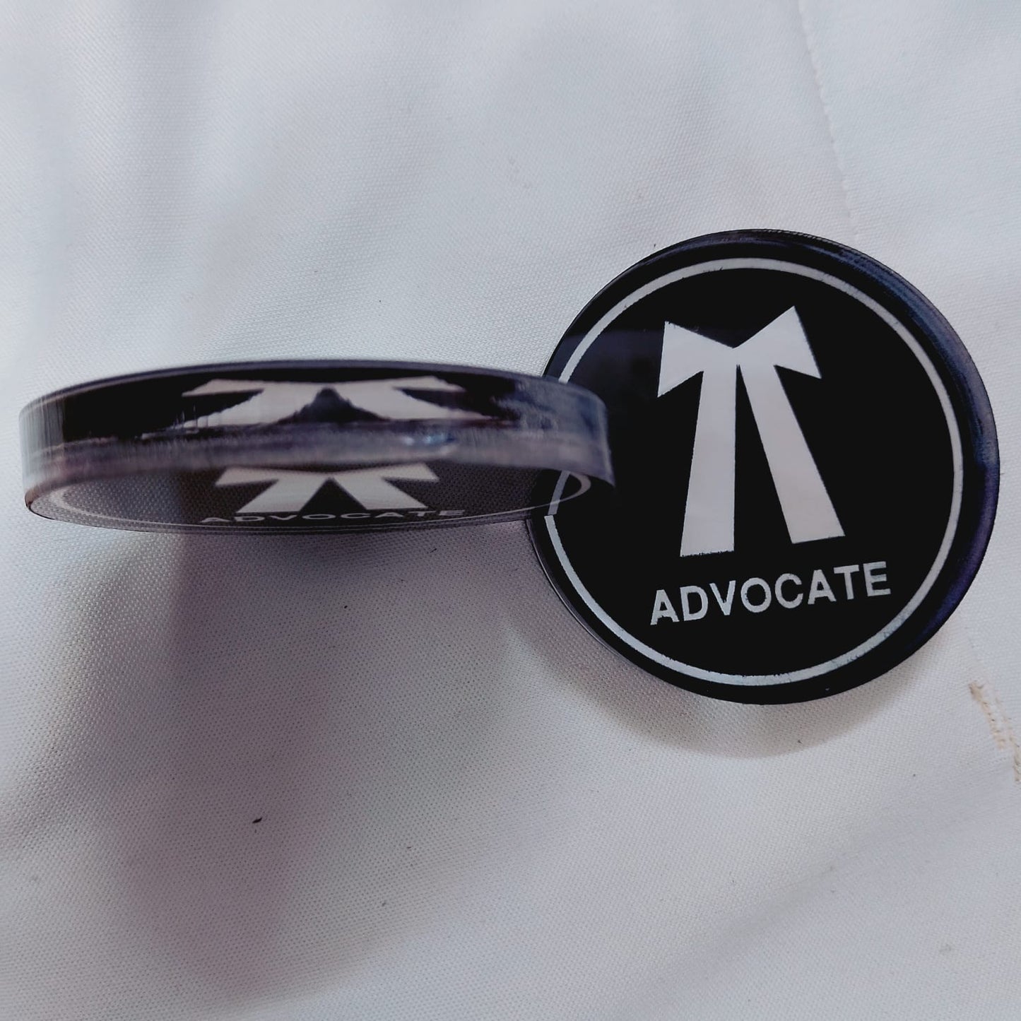 Paper weight Advocate's